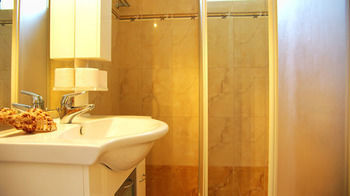 Lions2 Studios And Apartments Askeli Екстериор снимка