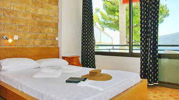 Lions2 Studios And Apartments Askeli Екстериор снимка